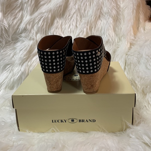 Lucky brand wedge sandal - Picture 3 of 5